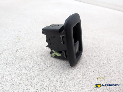 Mercedes-Benz B200 B-Class W245 Sport Cdi Rear Right Window Switch A2518200510 - photo 2
