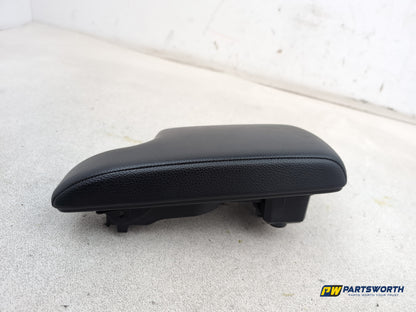 Mercedes-Benz B200 B-Class W245 Centre Console Armrest Black Leather A1696801939 - photo 8