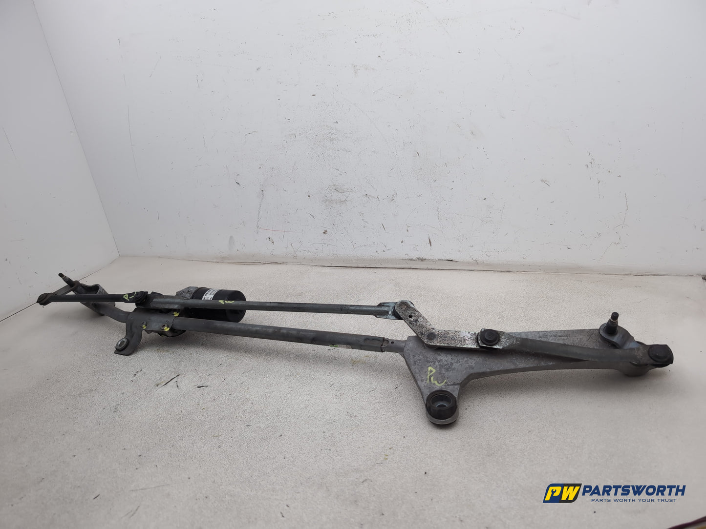 Mercedes-Benz B200 B-Class W245 Front Wiper Motor A1698201840 2005-2011 - photo 2