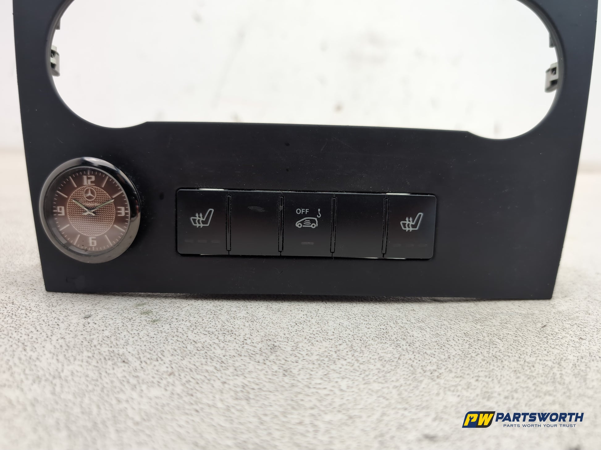 Mercedes-Benz B200 B-Class W245 Seat Climate Control Switch With Surround Trim - photo 9