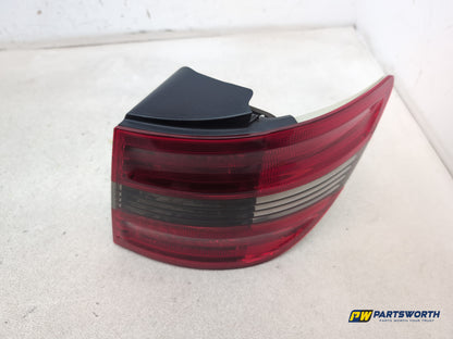 Mercedes-Benz B200 B-Class W245 Lamp Assembly Rear Rh Driver Side Outer - photo 2
