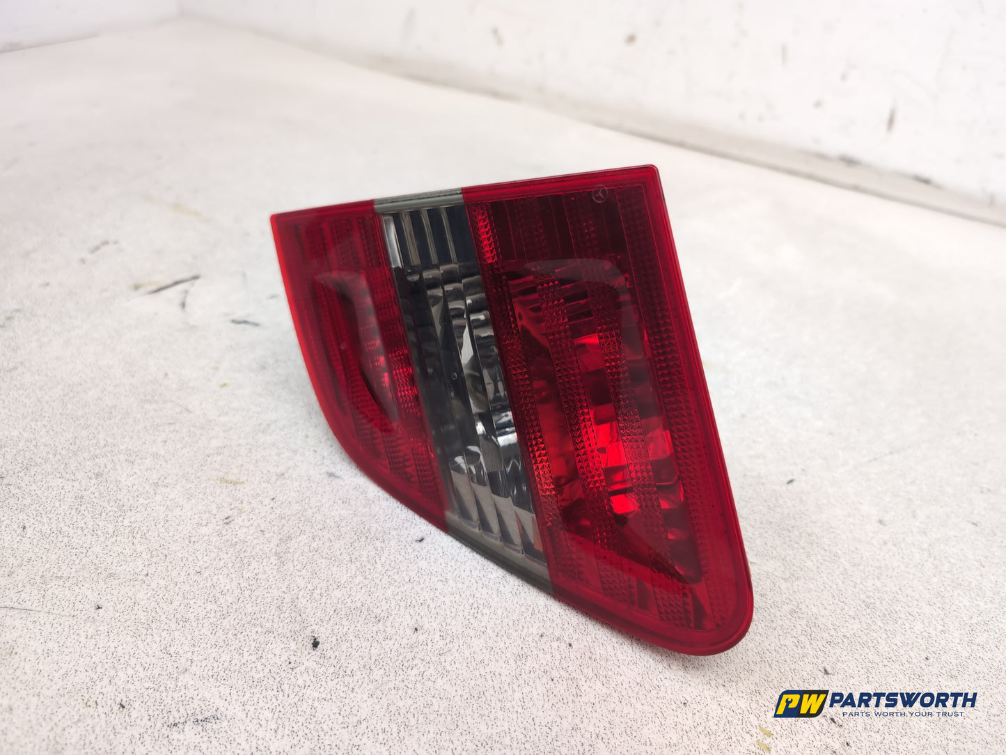 Mercedes-Benz B200 B-Class W245 Lamp Assembly Rear Inner Rh Driver Side - photo 9
