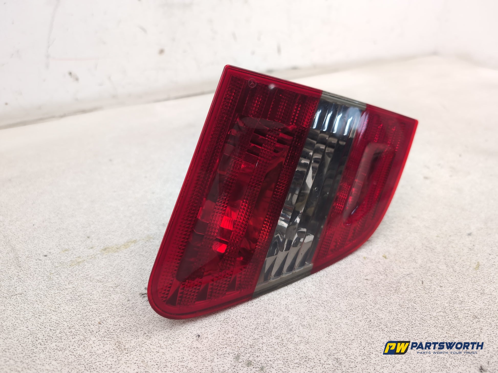 Mercedes-Benz B200 B-Class W245 Lamp Assembly Rear Inner Lh Passenger Side - photo 9