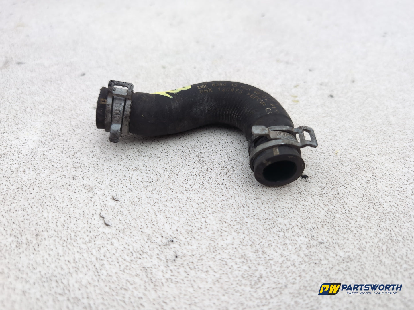 Mercedes-Benz B200 B-Class W245 2.0l Diesel Coolant Hose Pipe A6402033282 - photo 2