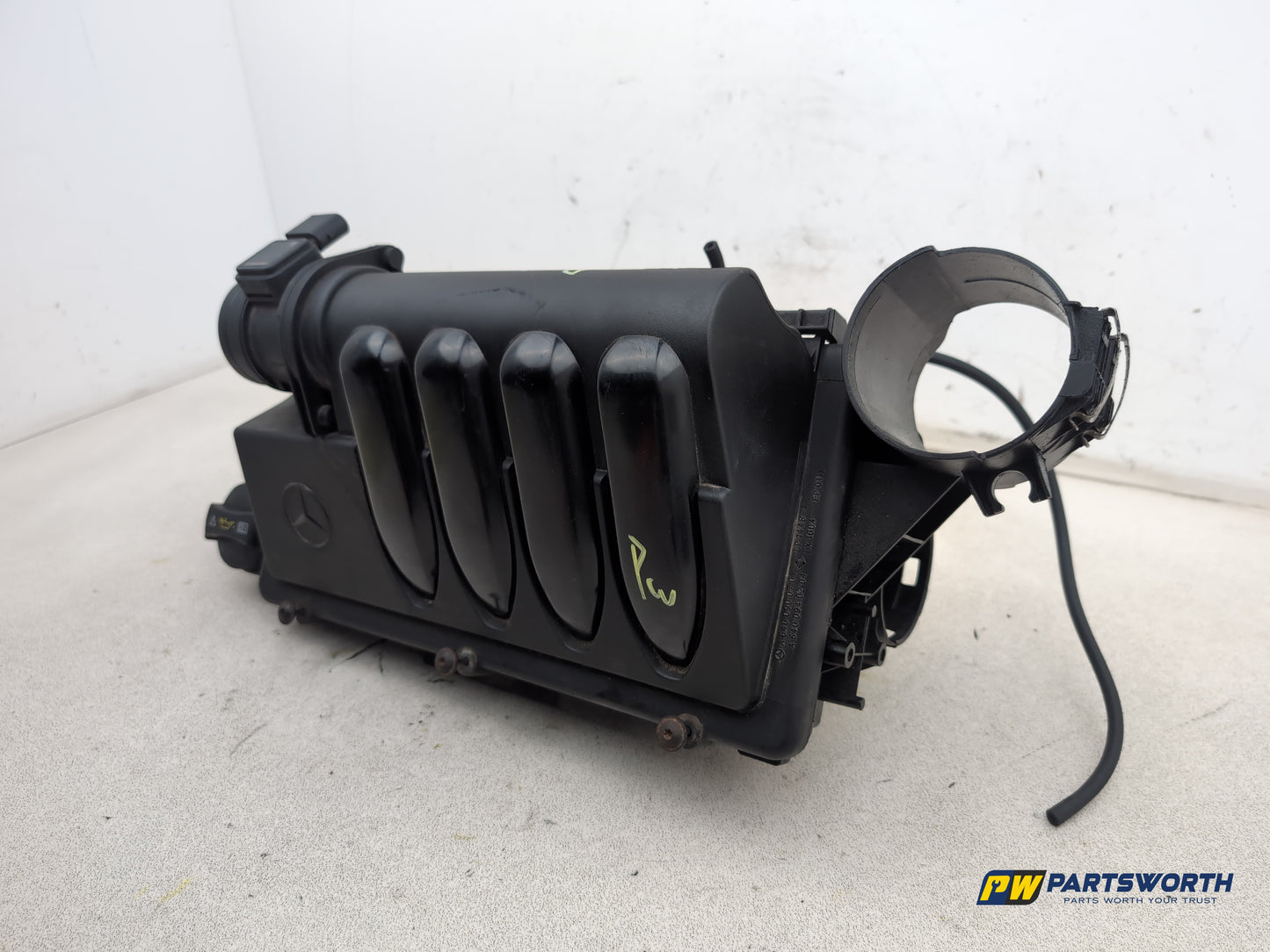 Mercedes-Benz B200 B-Class W245 2.0l Diesel Air Filter Housing A6400900701 - photo 2