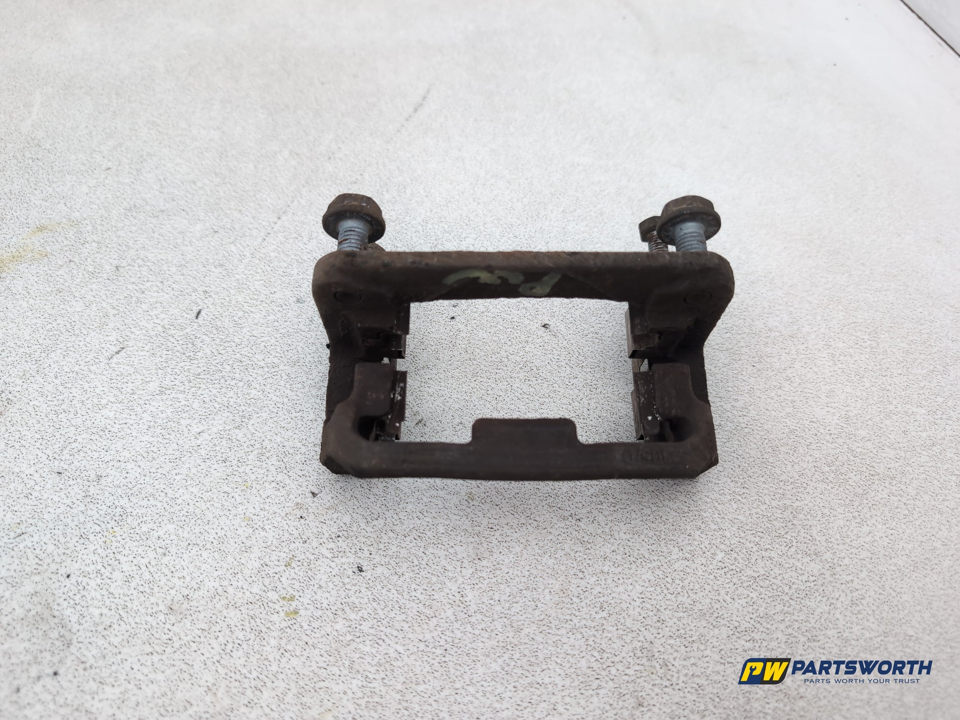 Mercedes-Benz B200 B-Class W245 Brake Rear Caliper Support Lh Passenger Side - photo 2