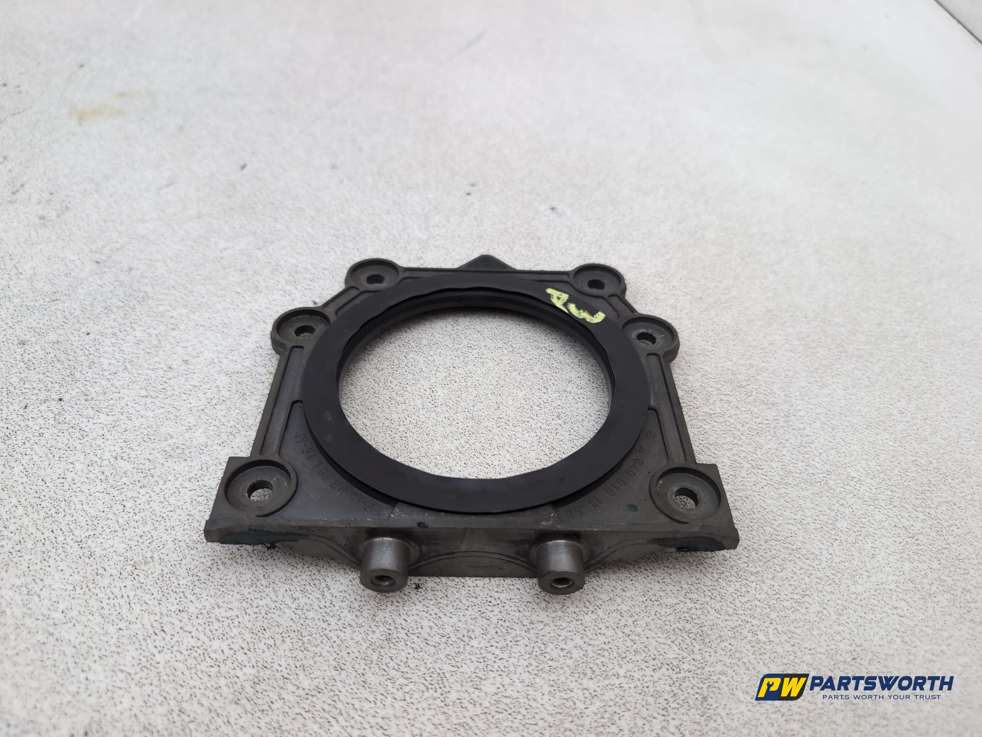 Mercedes-Benz B200 B-Class W245 2.0l Diesel Crankshaft Oil Gasket A6400101368 - photo 2
