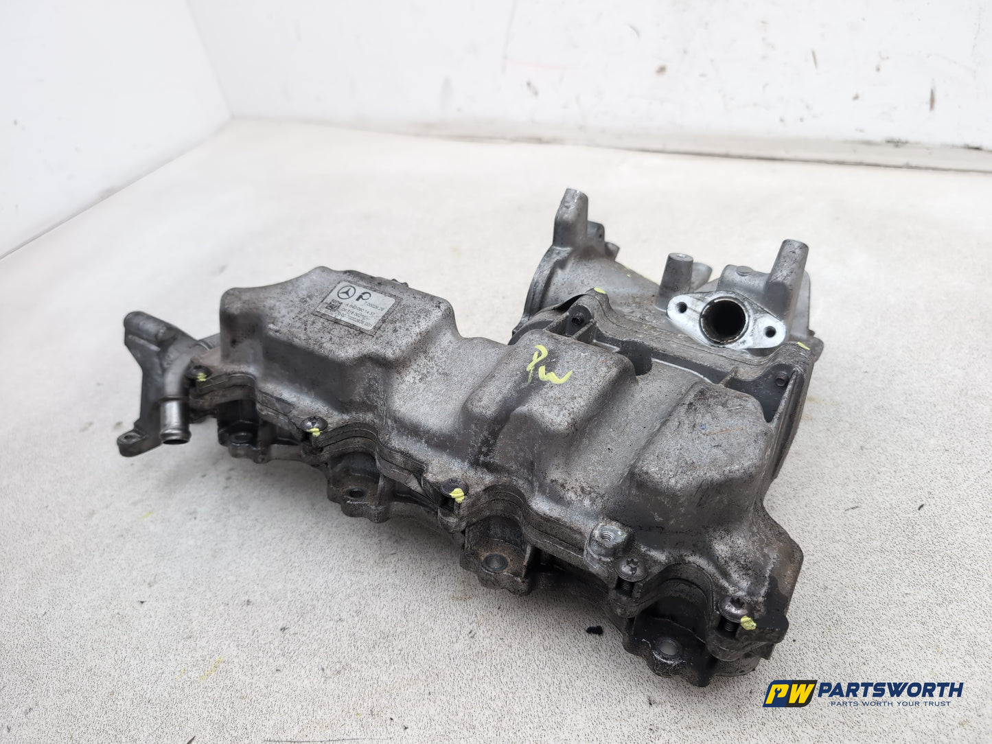 Mercedes-Benz B200 B-Class W245 2.0l Diesel Engine Inlet Manifold A6400901437 - photo 2