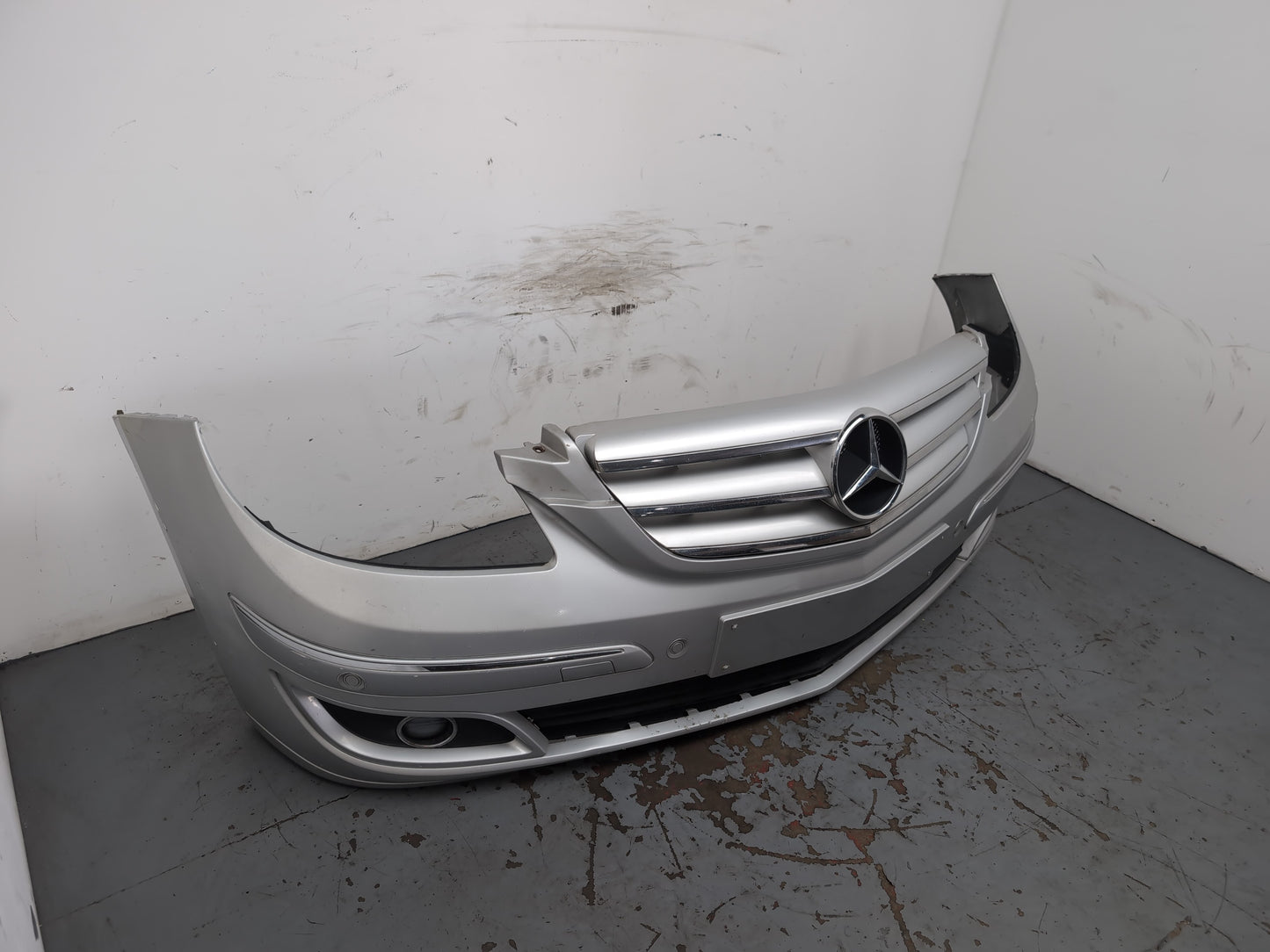 Mercedes-Benz B200 B-Class W245 Mpv Front Bumper Silver 761 2008-2011 - photo 2