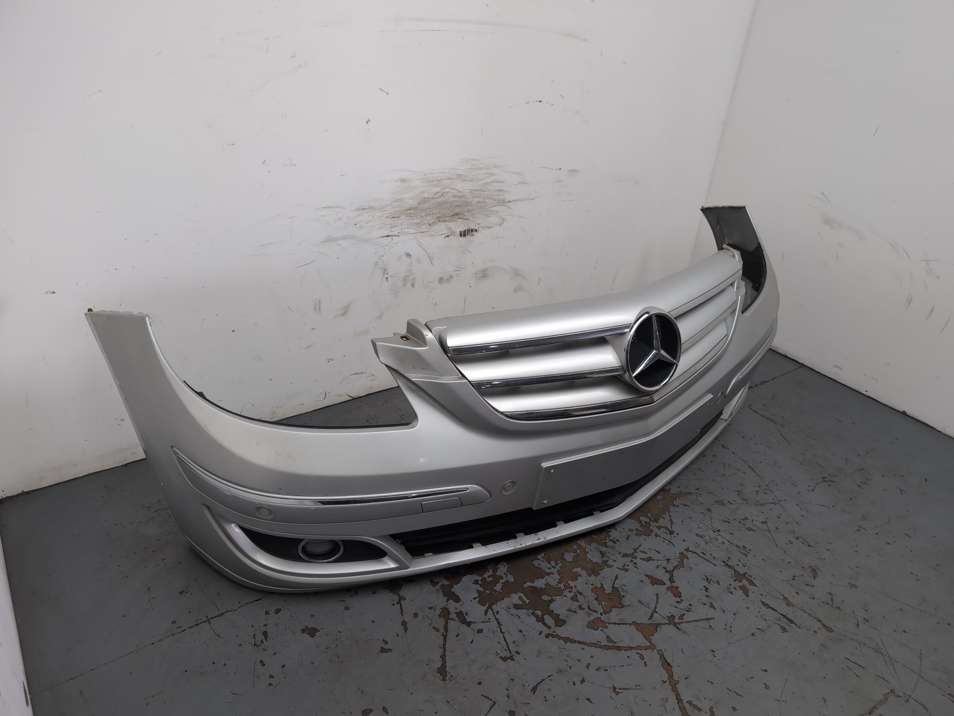 Mercedes-Benz B200 B-Class W245 Mpv Front Bumper Silver 761 2008-2011 - photo 2