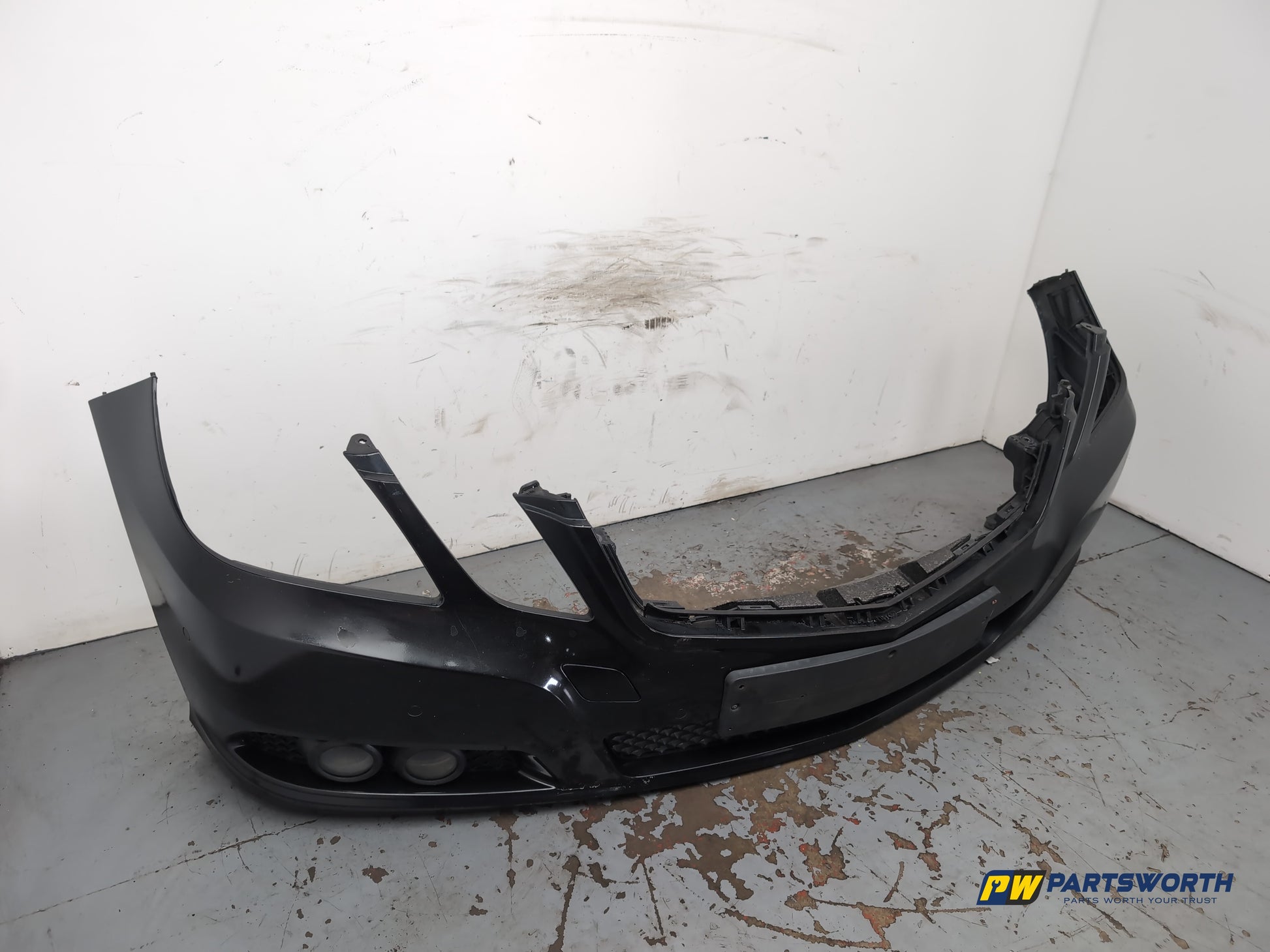 Mercedes-Benz E220 E-Class W212 Saloon Front Bumper Obsidian Black Metallic C197 - photo 2