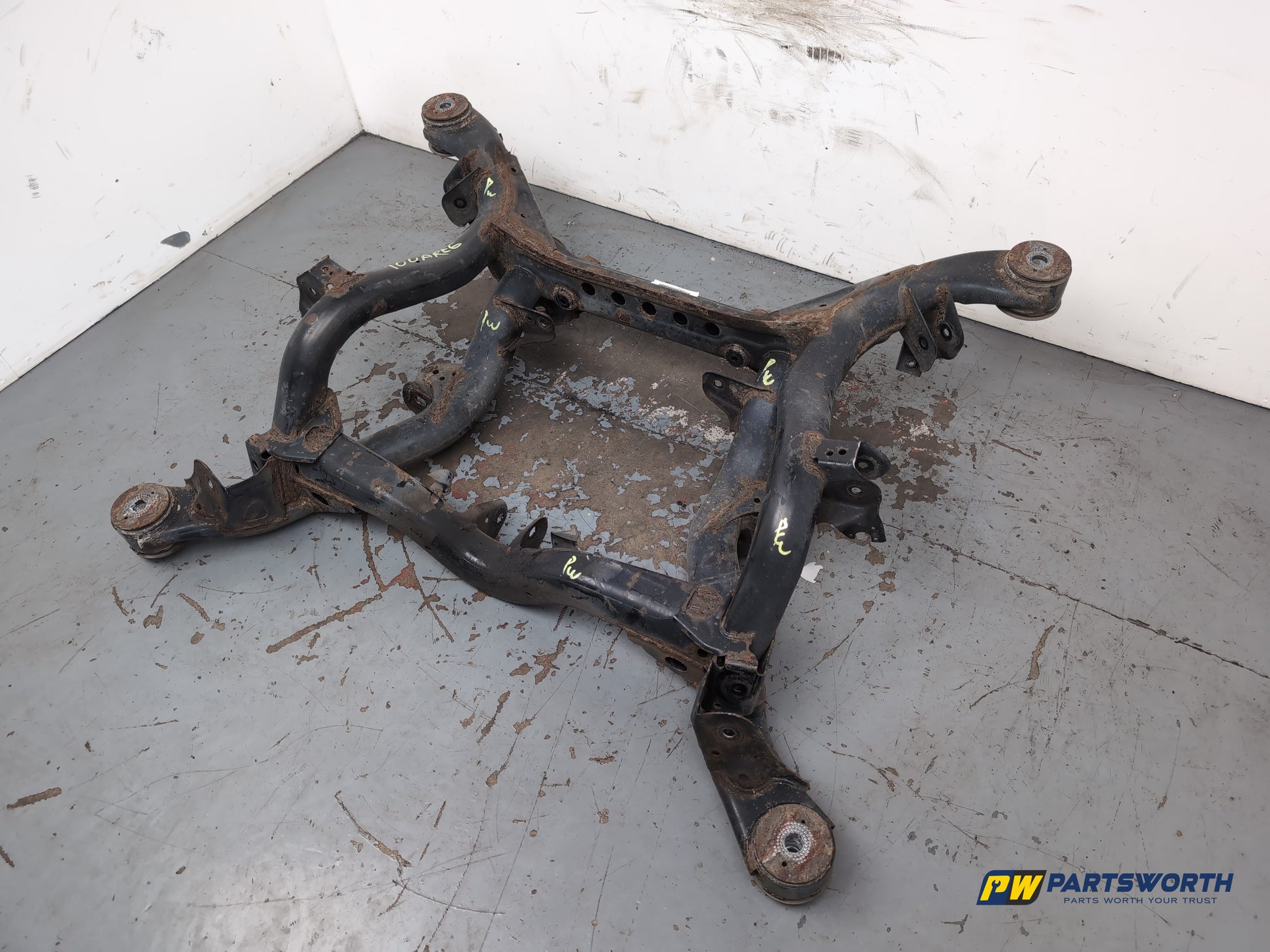 Volkswagen Touareg Altitude V6 Tdi 3.0l Diesel Subframe Asswmbly Rear 2007-2010 - photo 2