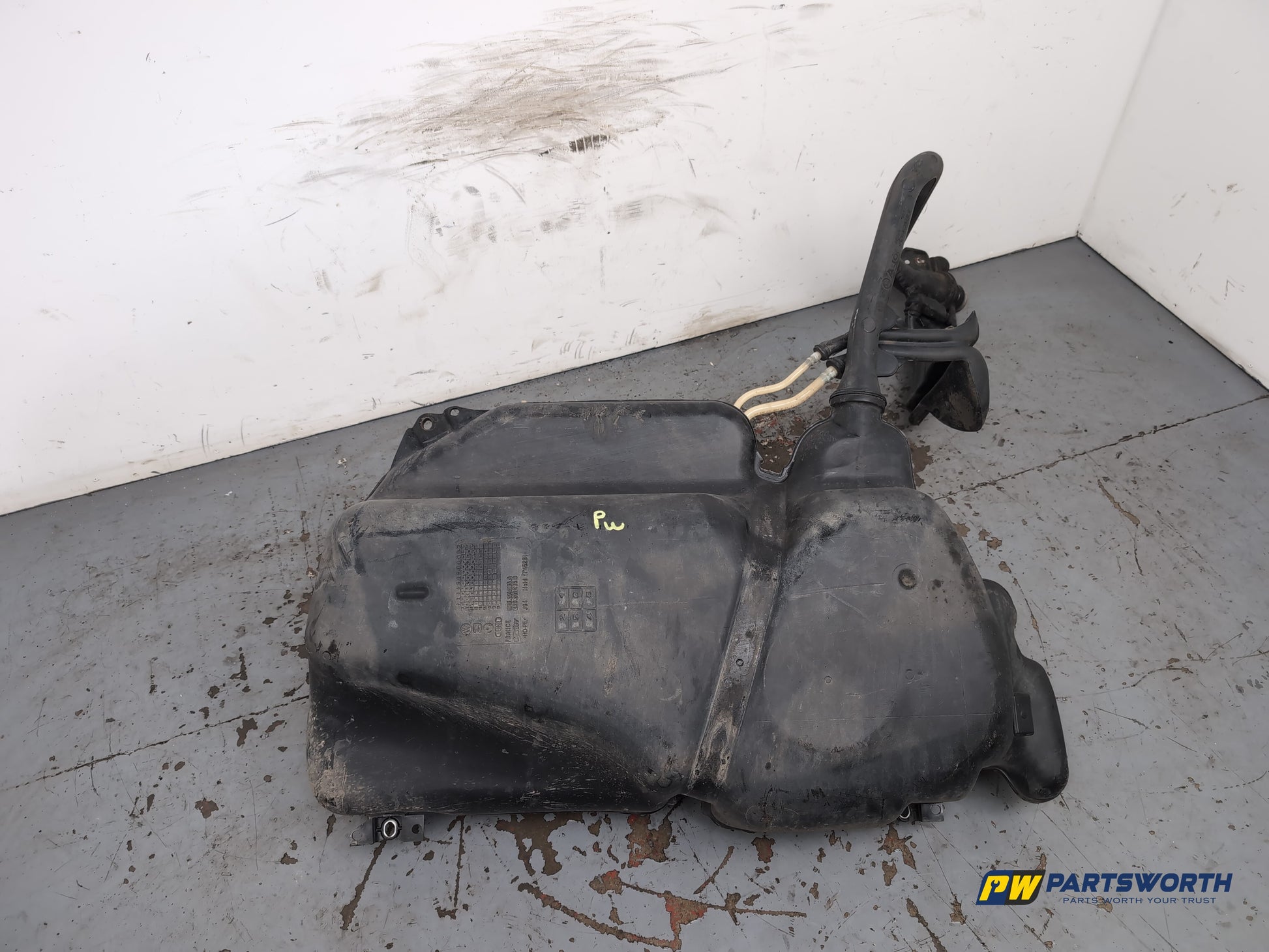 Audi A1 Contrast Edition Tdi 1.6l Diesel Fuel Tank Cayc 6r0201085a 2008-2012 - photo 8