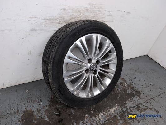 Vauxhall Corsa Se Alloy Wheel With Tyre 195/55 R16 13298019 - photo 2