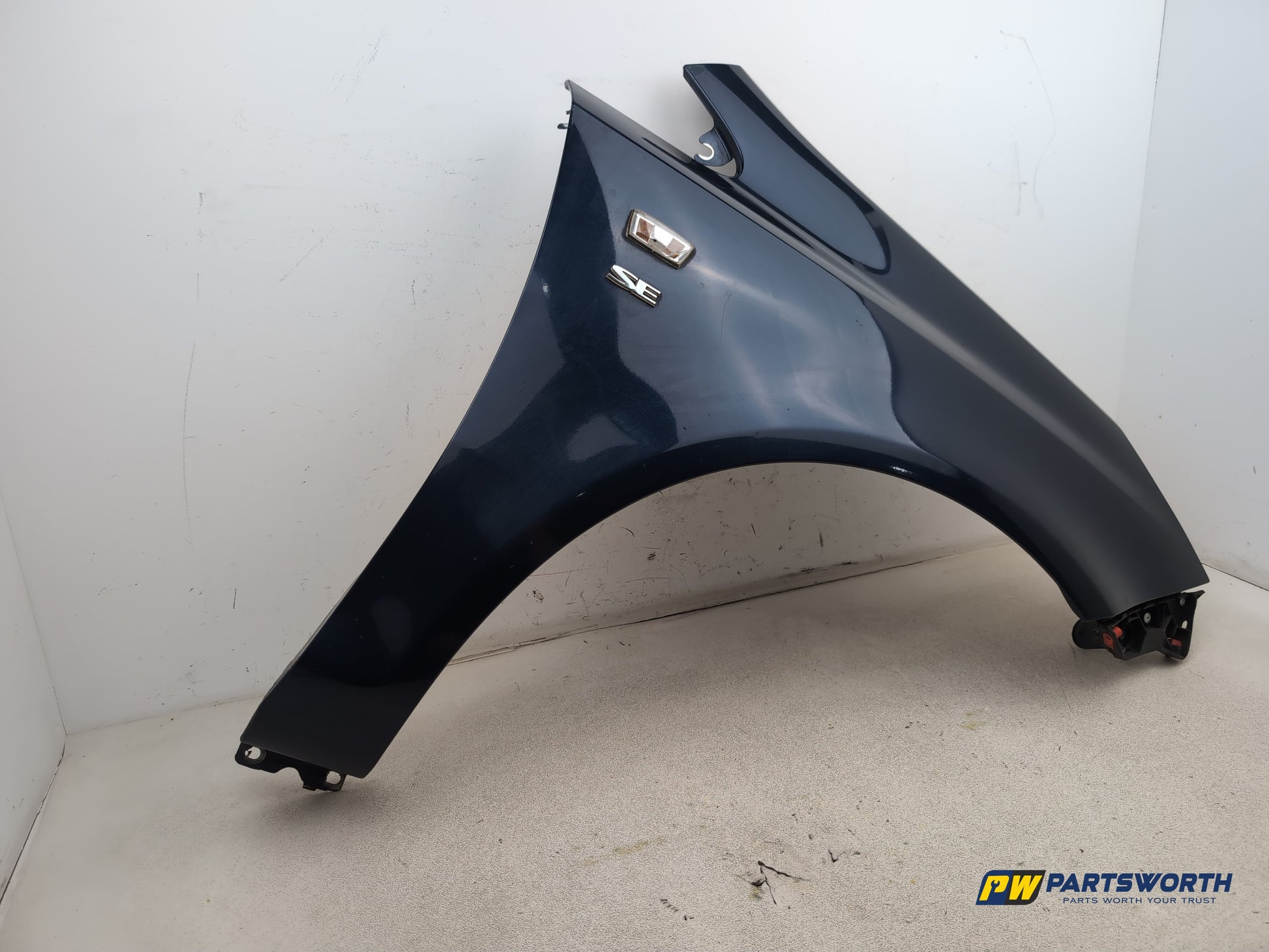 Wing Front RH 2