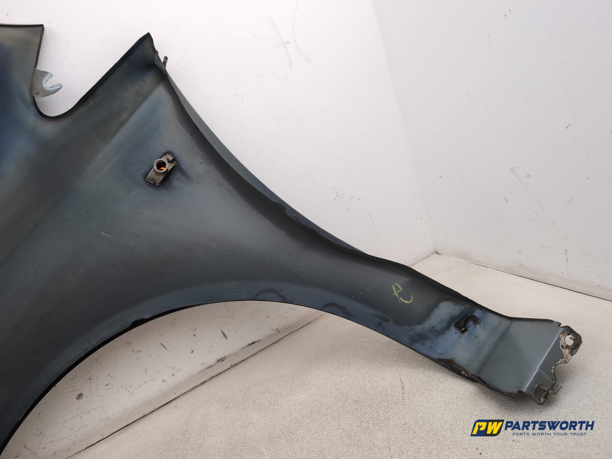 Wing Front RH 8