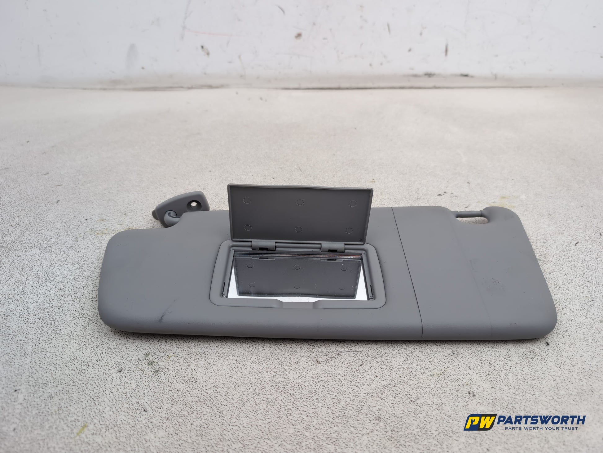 Vauxhall Corsa Se Sun Visor Lh Passenger Side 2006-2014 - photo 8