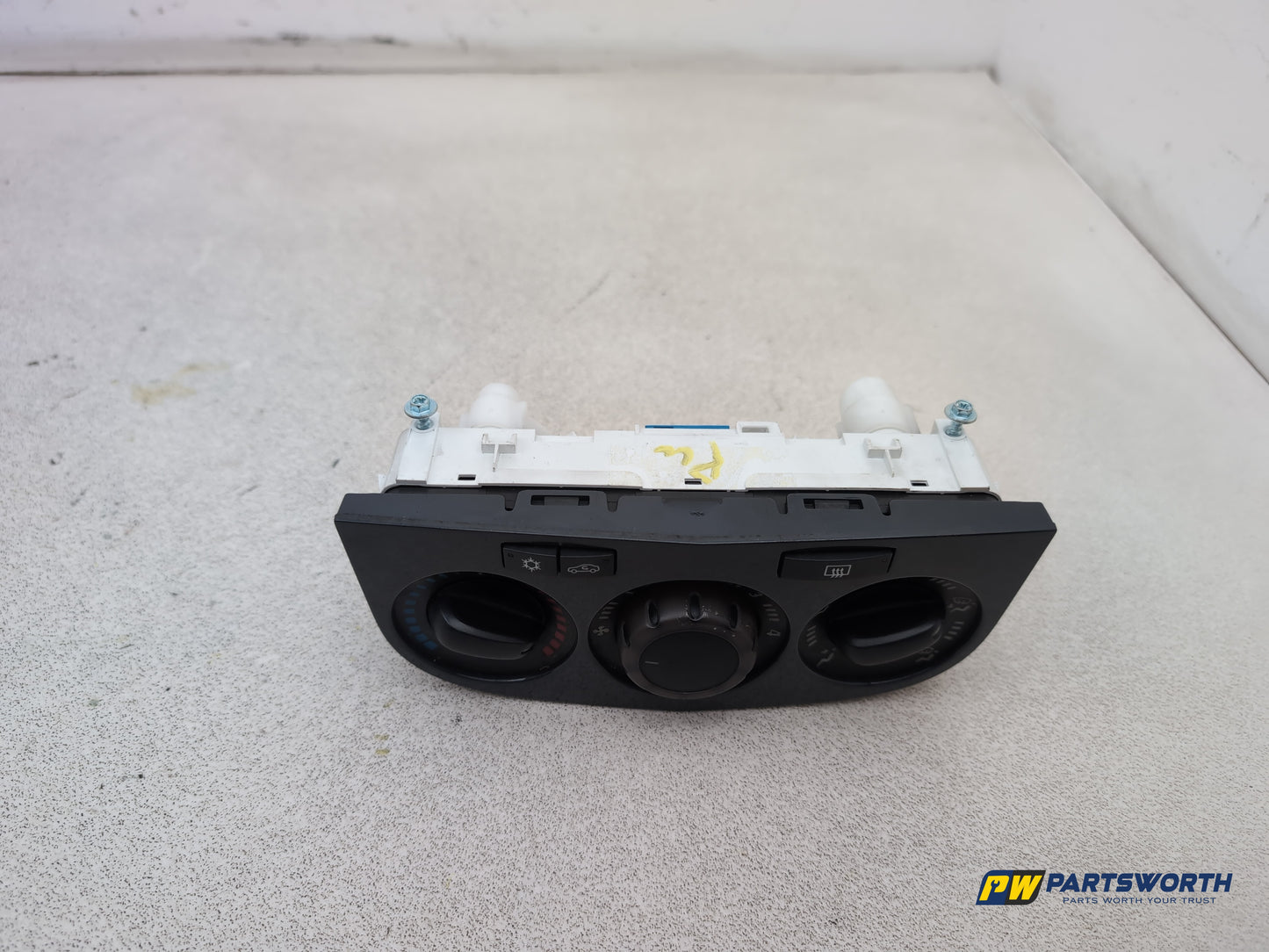 Vauxhall Corsa Se Heater Control Assembly 2006-2014 - photo 2