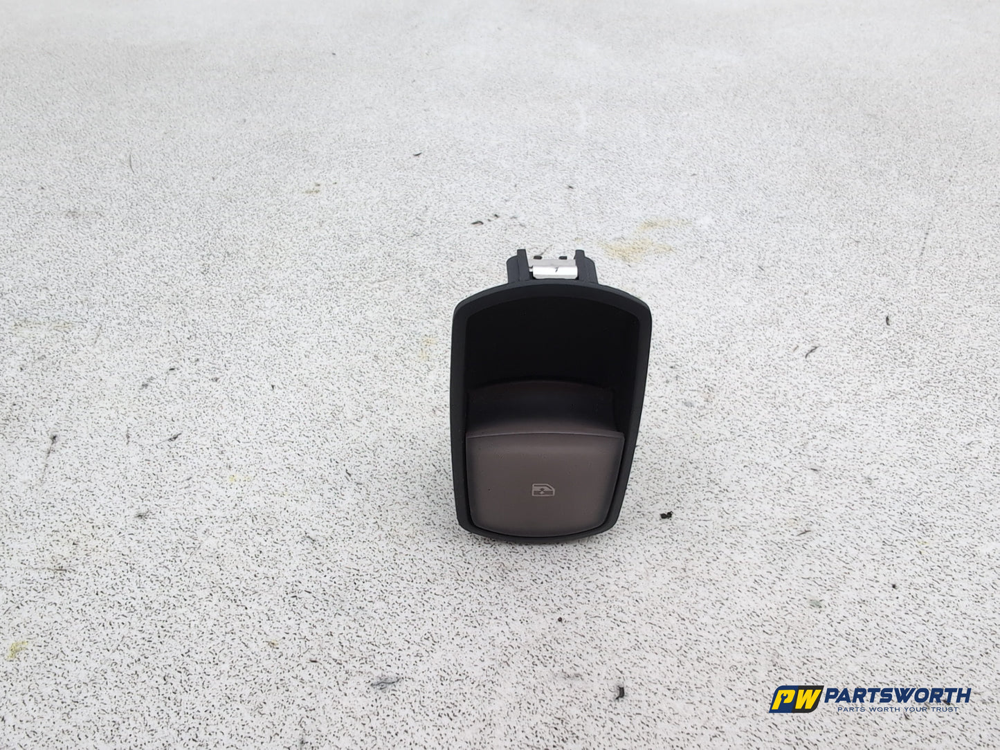 Vauxhall Corsa Se Door Window Switch Left Passenger Side Front 13206806 - photo 2
