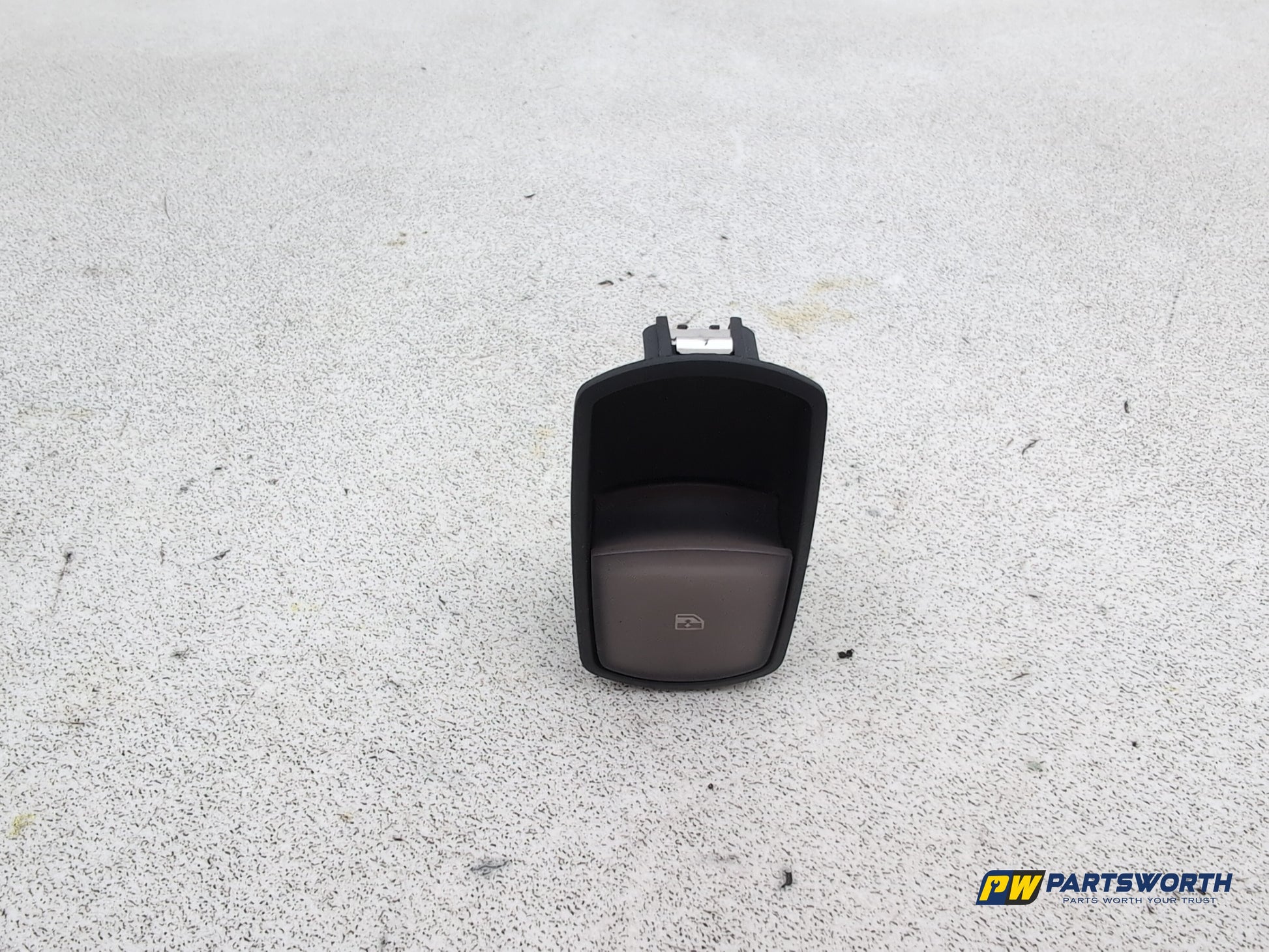 Vauxhall Corsa Se Door Window Switch Left Passenger Side Front 13206806 - photo 2