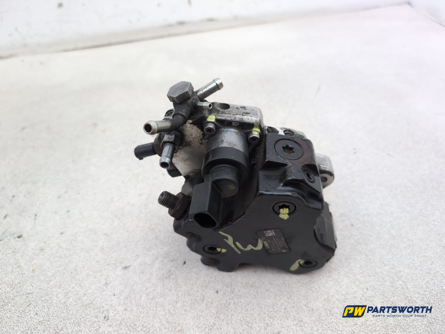Mercedes-Benz B200 B-Class W245 2.0l Diesel High Pressure Fuel Pump A6400700701 - photo 2