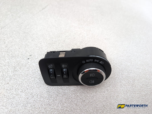 Vauxhall Corsa Se Headlamp Headlight Switch 13310337 2006-2014 - photo 2