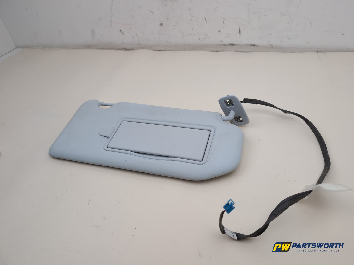Peugeot 308 Allure Blue Hdi Sun Visor Rh Driver Side 2013-2021 - photo 2