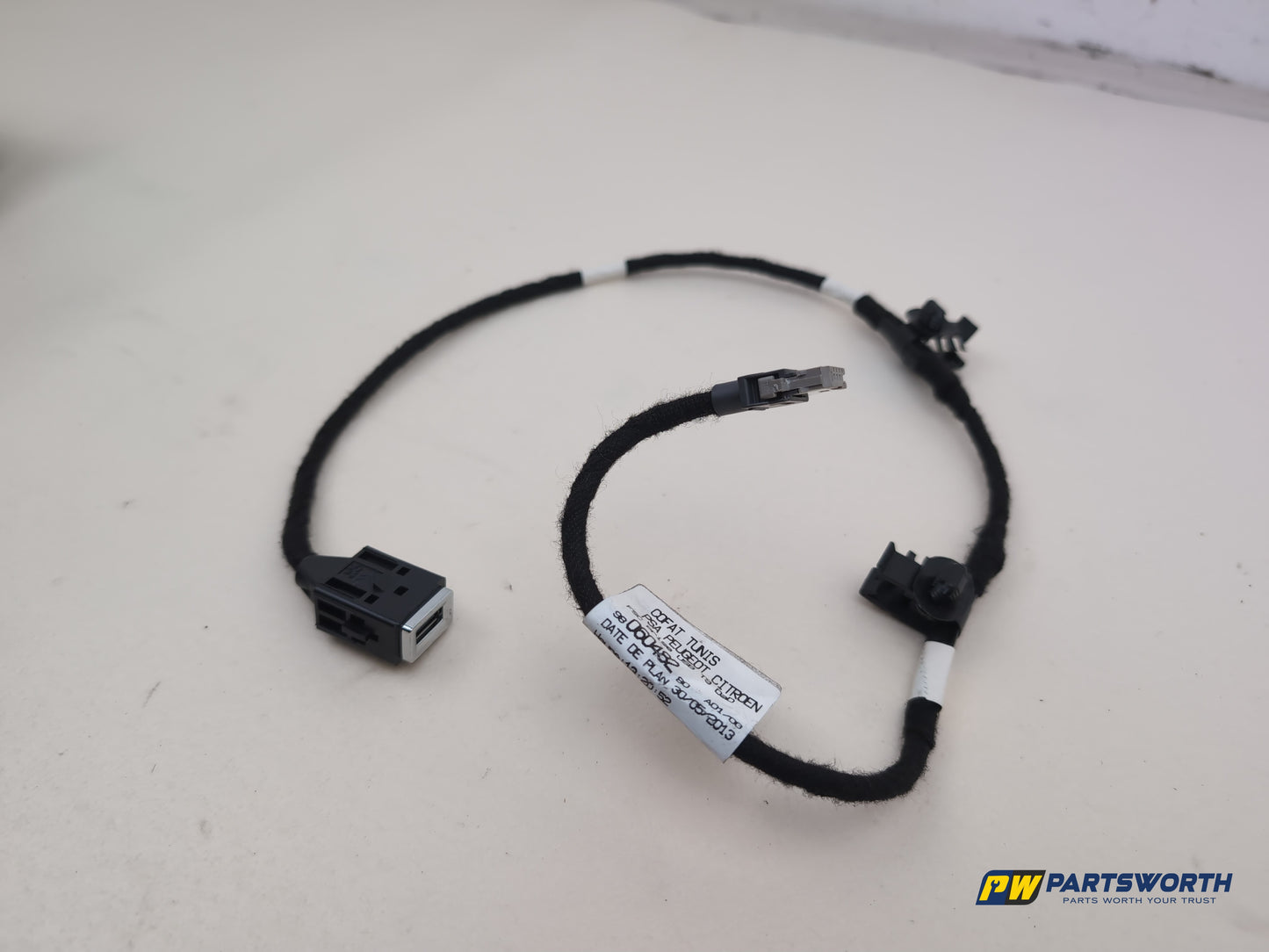 Peugeot 308 Allure Blue Hdi Power Socket Connection Loom Wiring 9806048280 - photo 8