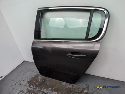 Door Rear LH 2
