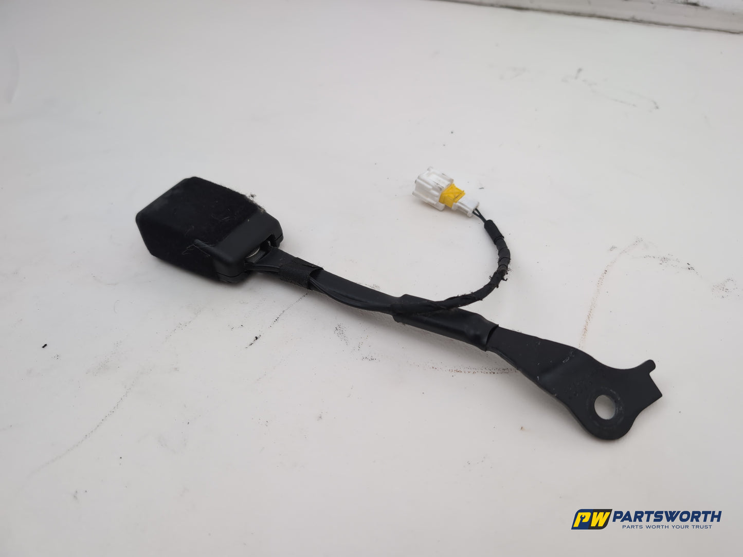 Peugeot 308 Allure Blue Hdi Seat Belt Buckle Front Rh Driver Side 624287400 - photo 2