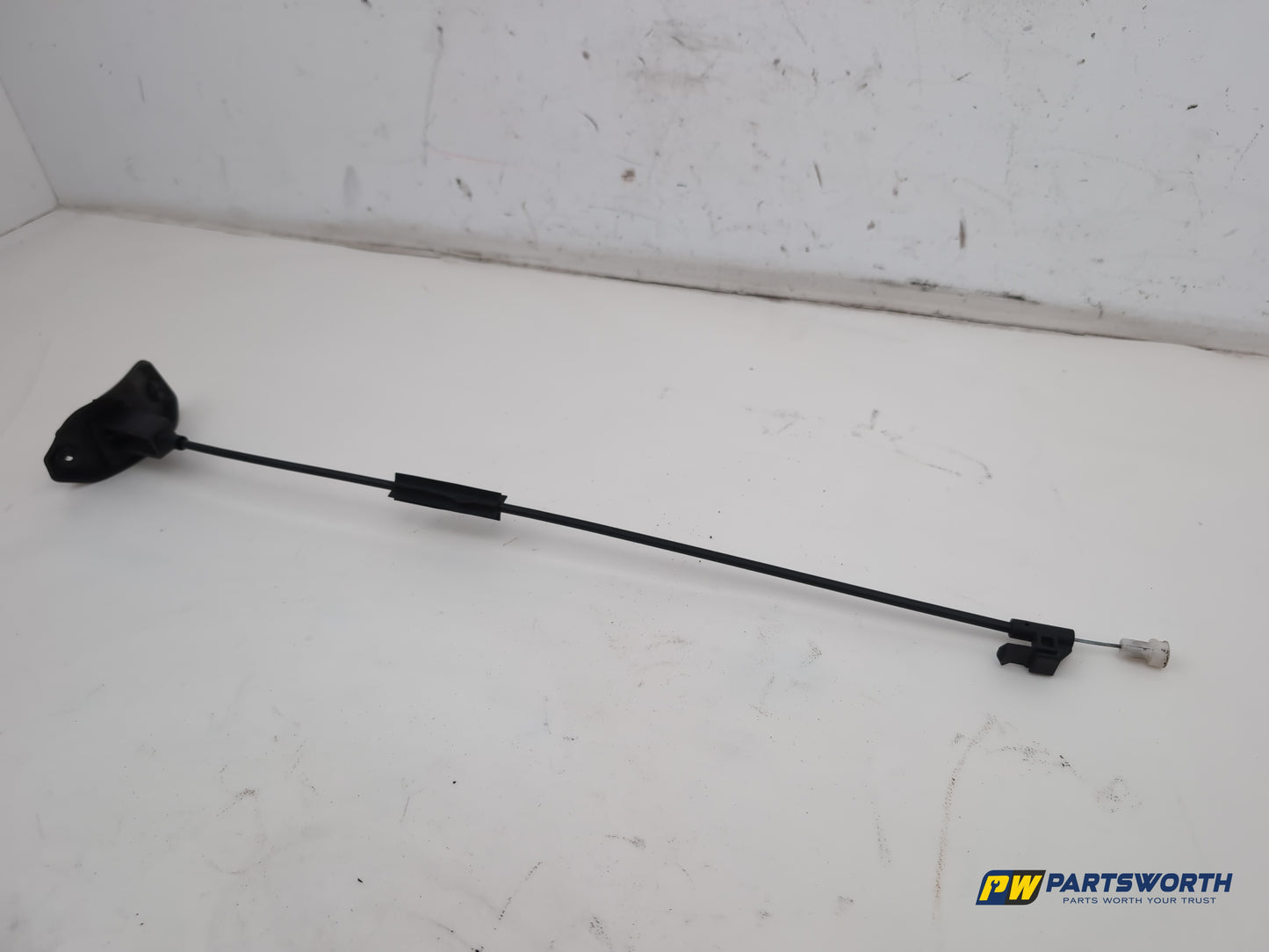 Vauxhall Corsa Se Fuel Flap Release Cable 13111599 2006-2014 - photo 2