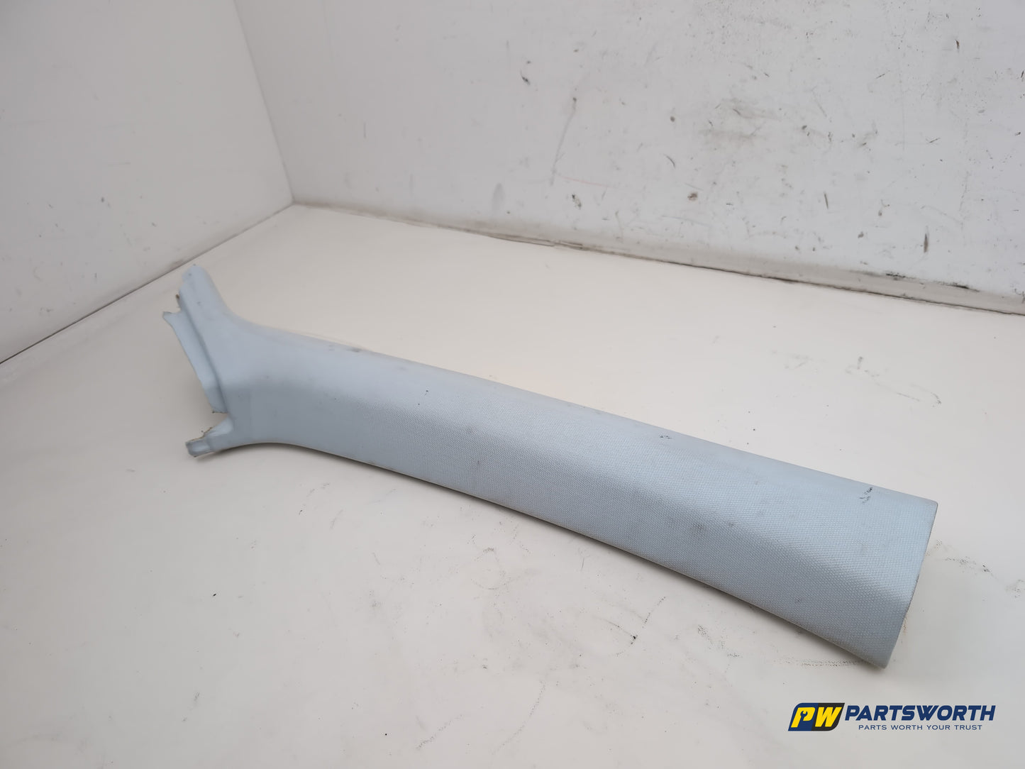 Peugeot 308 Allure Blue Hdi Driver Side Rh A Pillar Trim 9677359377 2013-2021 - photo 2