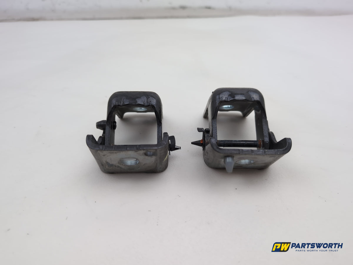 RH Front Door Hinge Pair  2
