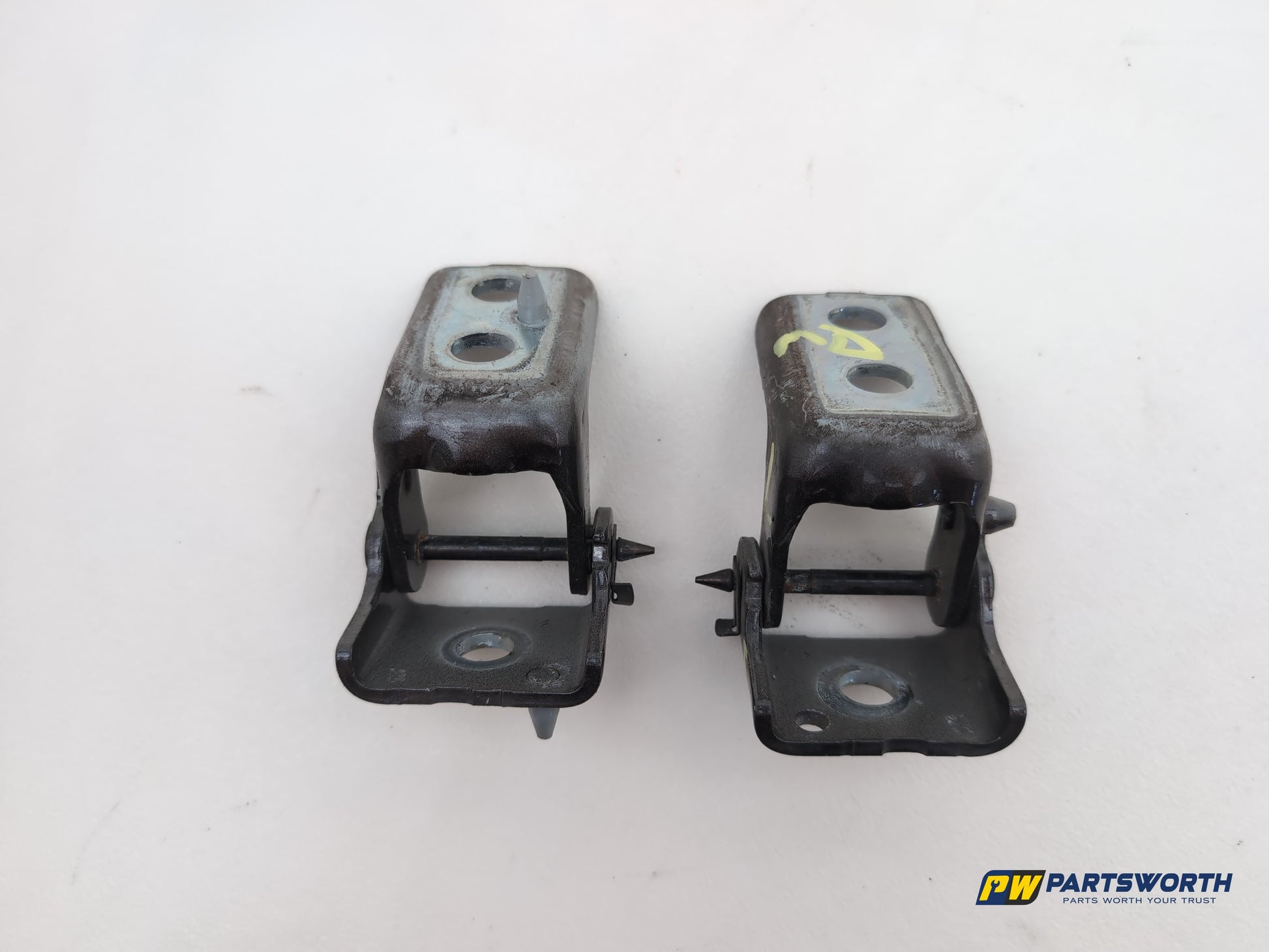 Peugeot 308 Allure Blue Hdi Passenger Side Lh Front Door Hinge Pair 2013-2021 - photo 2