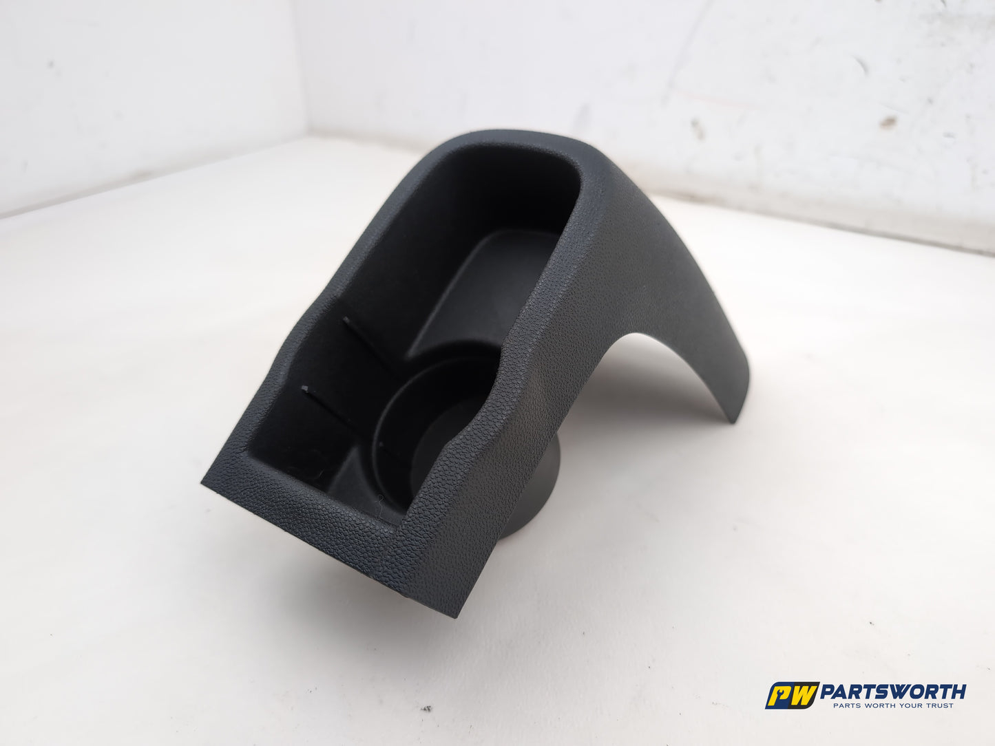 Vauxhall Corsa Se Rear Centre Console Cup Holder 460029937 2006-2014 - photo 2