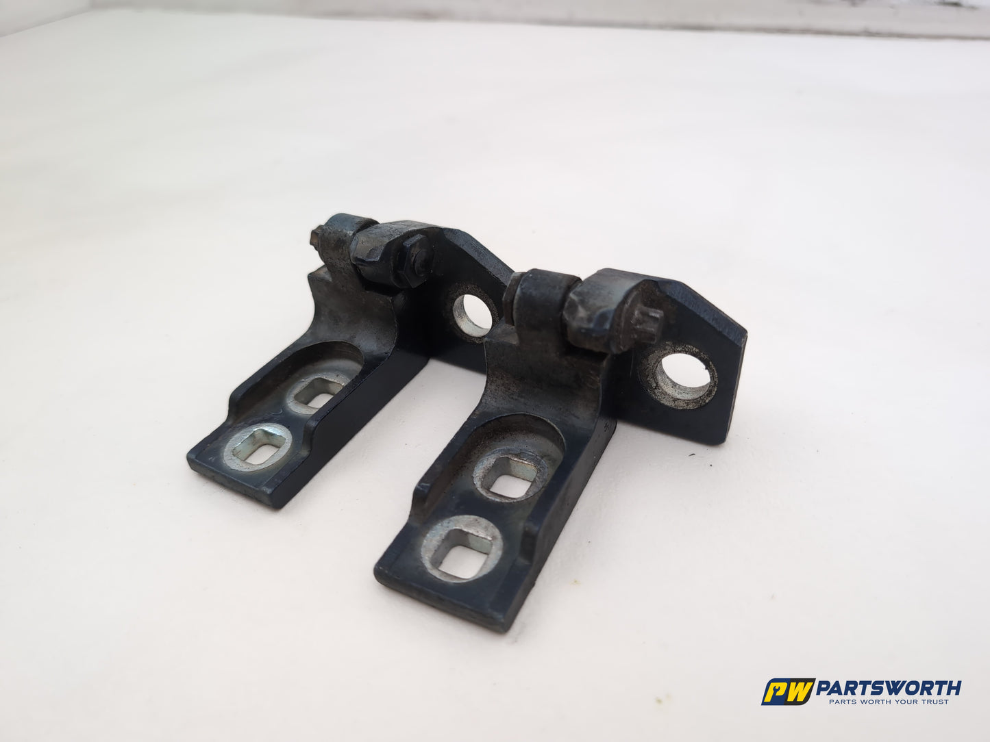 Vauxhall Corsa Se Drover Side Rh Front Door Hinge Pair 2006-2014 - photo 8