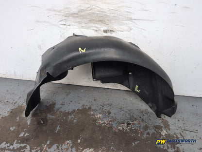 Moulding Wheel Arch Front RH 2