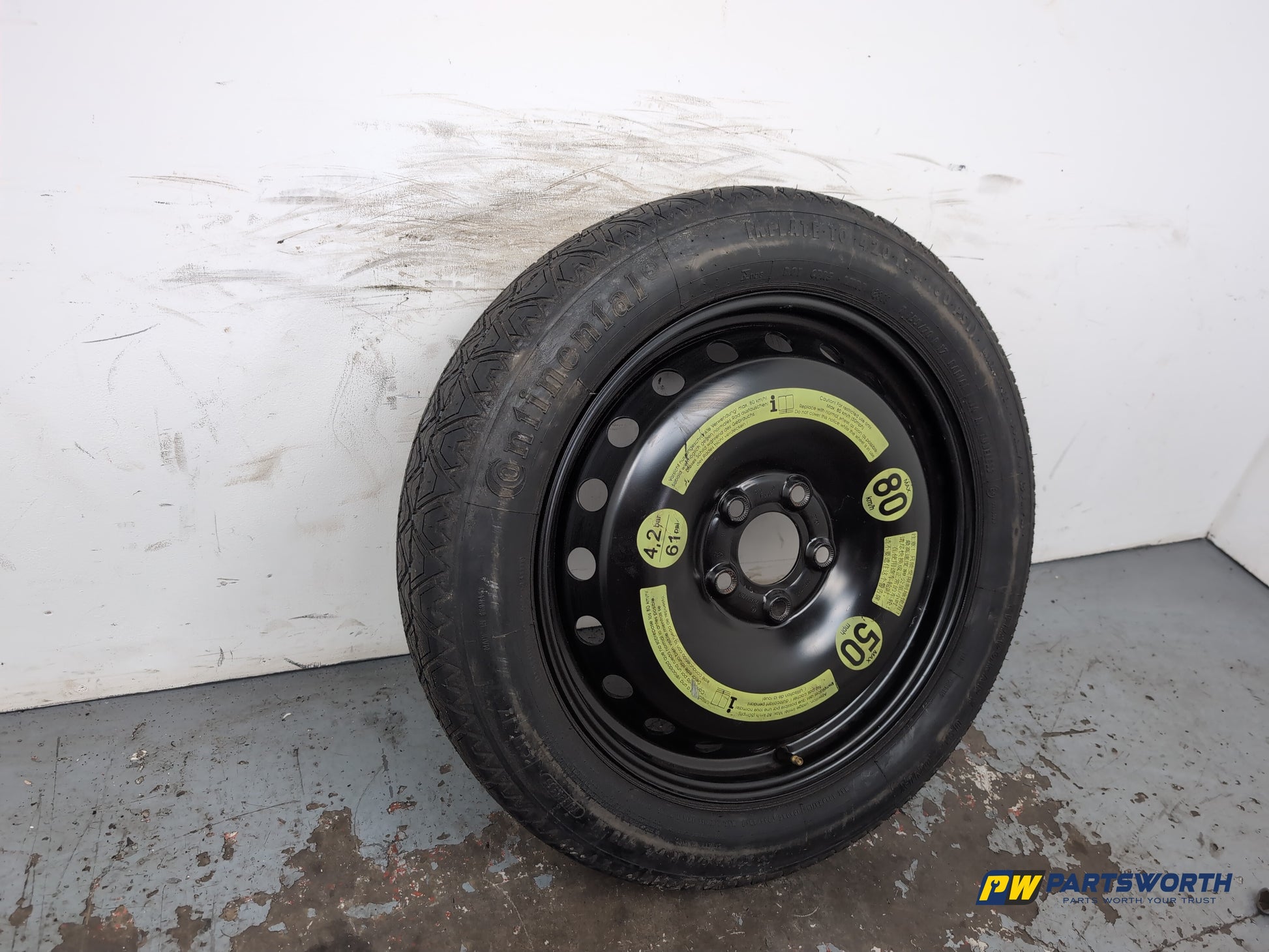 Mercedes-Benz E220 E-Class W212 Space Saver Wheel And Tool Kit 155/70 R17 - photo 2