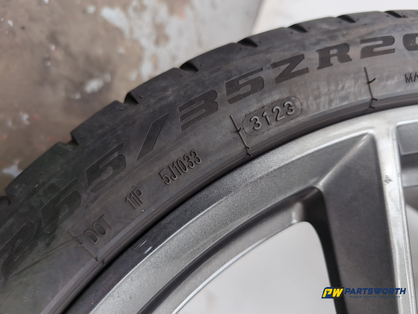 Wheel Road Alloy 8