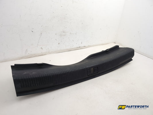 Audi A6 S Line Black Ed Tdi Rear Tailgate Trunk Lock Trim 4g5863471c 2011-2018 - photo 2