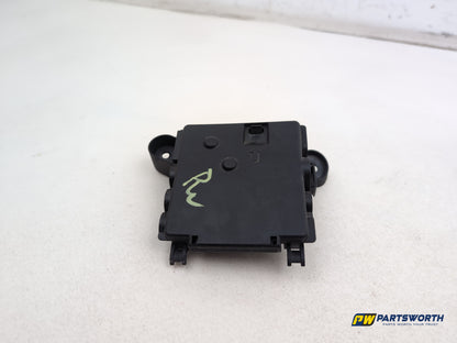 Audi A6 S Line Black Ed Positive Battery Distribution Terminal 4g0937517 - photo 2