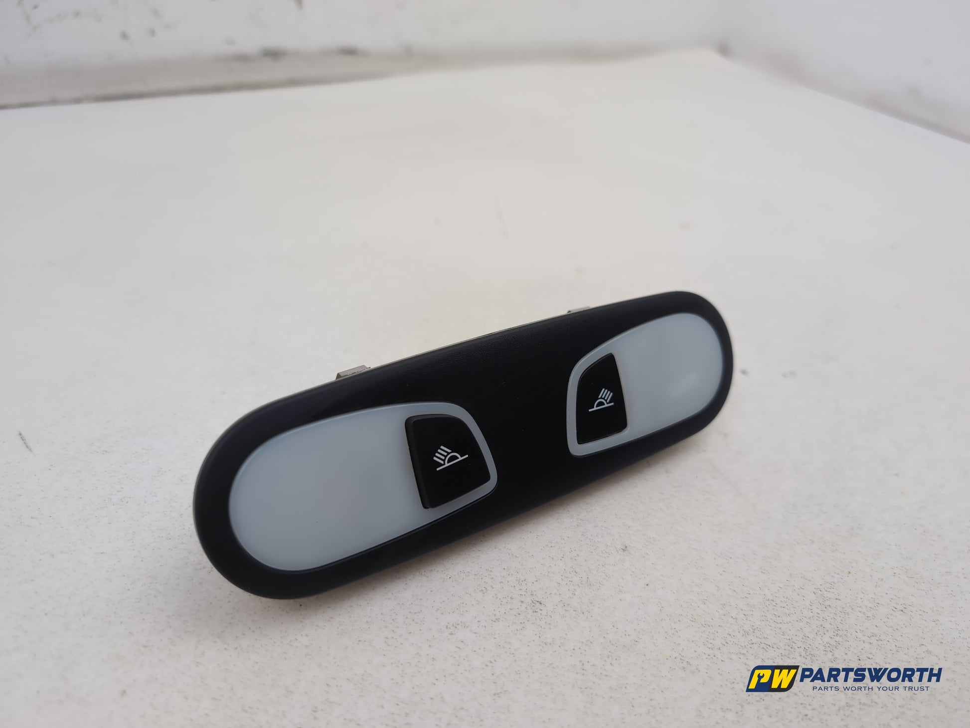 Audi A6 S Line Black Ed Tdi Quat Sa Interior Reading Light 4g0947111 2011-2018 - photo 2
