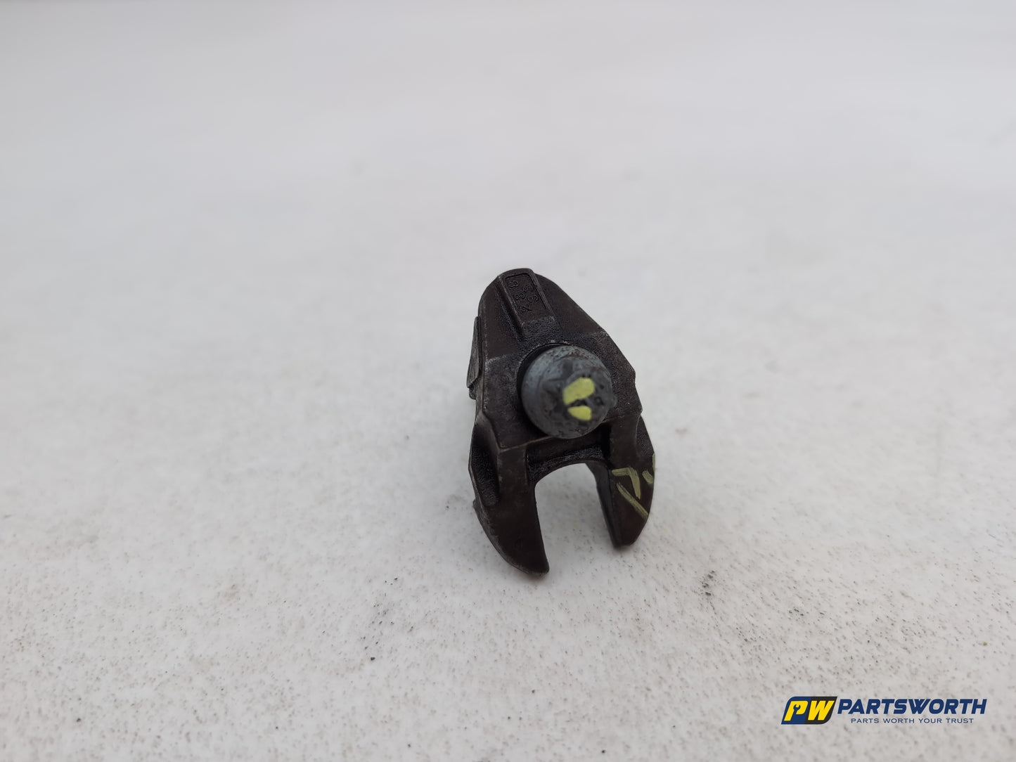 Peugeot 308 Allure Blue Hdi Diesel Fuel Injector Holder Clamp 2013-2021 - photo 8