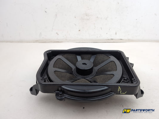 Audi A6 S Line Black Ed Tdi Subwoofer Speaker Low Tone Rear Central 4g2035709 - photo 2