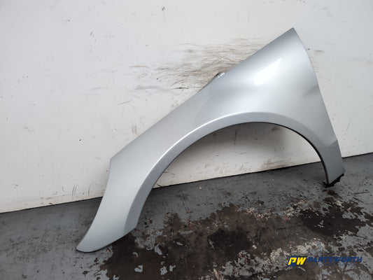 Mercedes R320 R-Class W251 Mpv Wing Front Passenger Silver C775 2006-2010 - photo 2