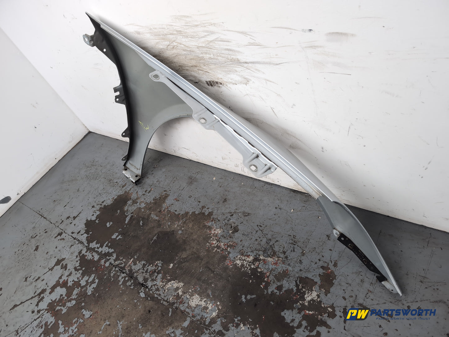 Mercedes R320 R-Class W251 Mpv Wing Front Passenger Silver C775 2006-2010 - photo 8
