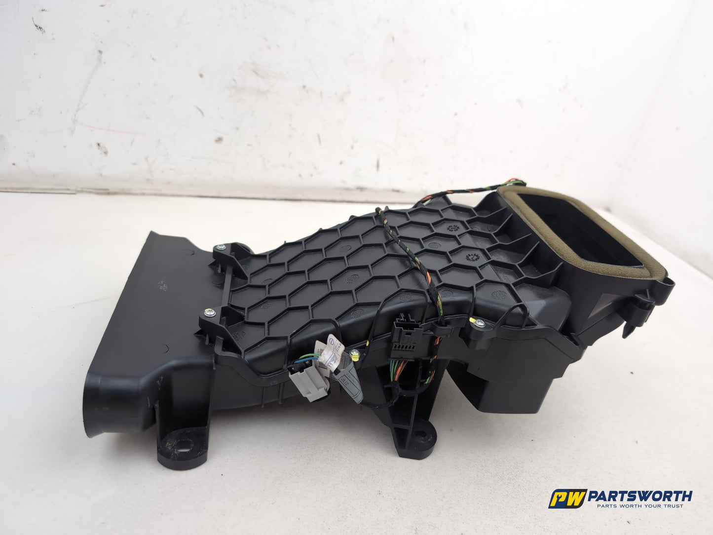Mercedes R320 R-Class W251 Blower Ventilation Duct A251830030 2006-2011 - photo 8