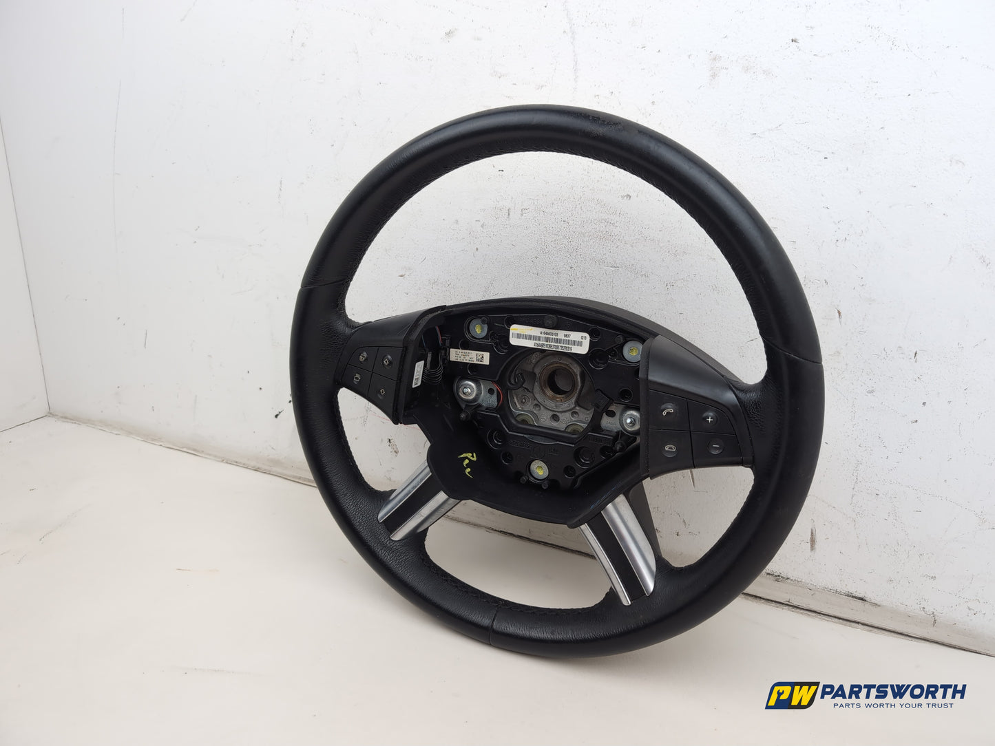 Mercedes R320 R-Class W251 Multifunction Steering Wheel A1644605103 2006-2013 - photo 2