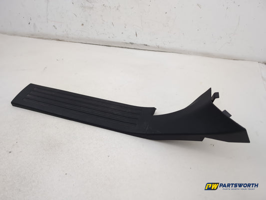 Mercedes R320 R-Class W251 Rear Right Door Step Cover A2516860436 2006-2013 - photo 2