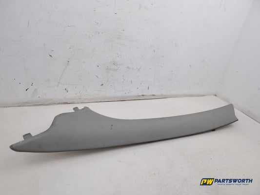 Mercedes R320 R-Class W251 Driver Side Rh A Pillar Trim A2516901925 2006-2013 - photo 2
